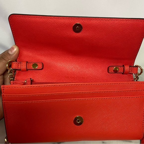 Michael Kors Wallet on Chain - Picture 7 of 10